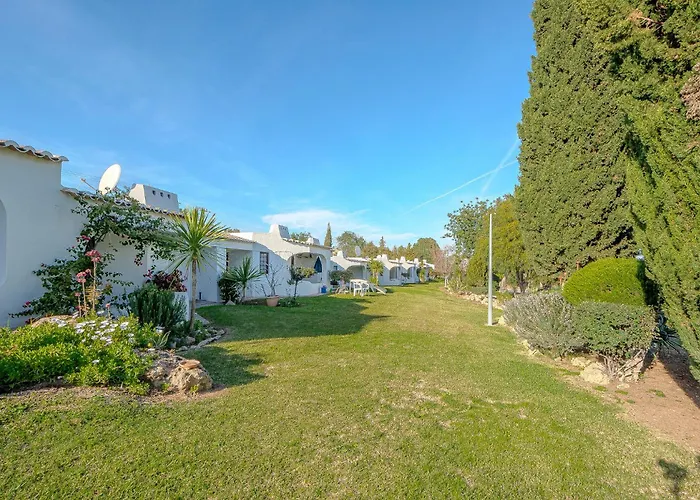 Апартаменти T2 Casa - Pool & Sun Terrace Албуфейра