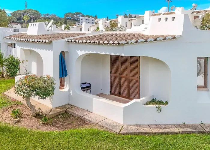 T2 Casa - Pool & Sun Terrace Апартаменти *