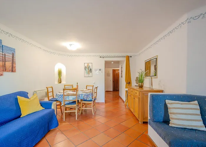 T2 Casa - Pool & Sun Terrace Албуфейра